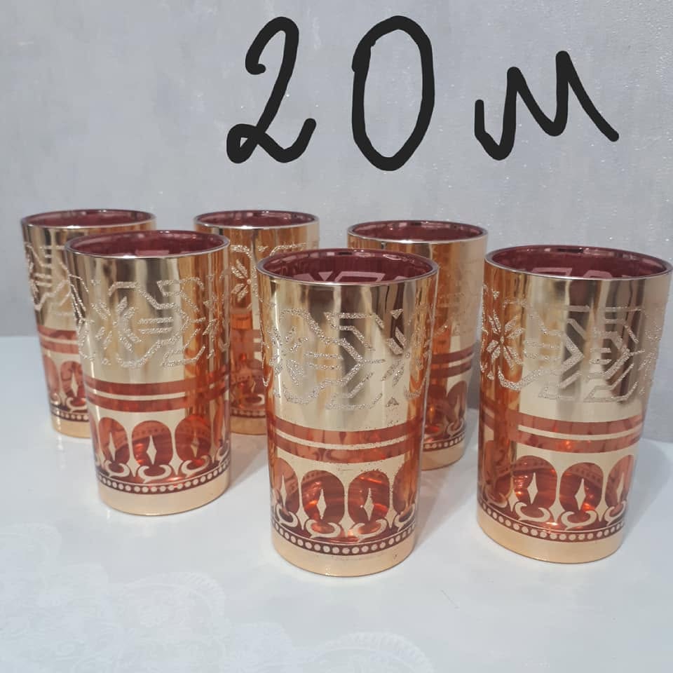 6 dekorlu şüşə stəkan dəsti