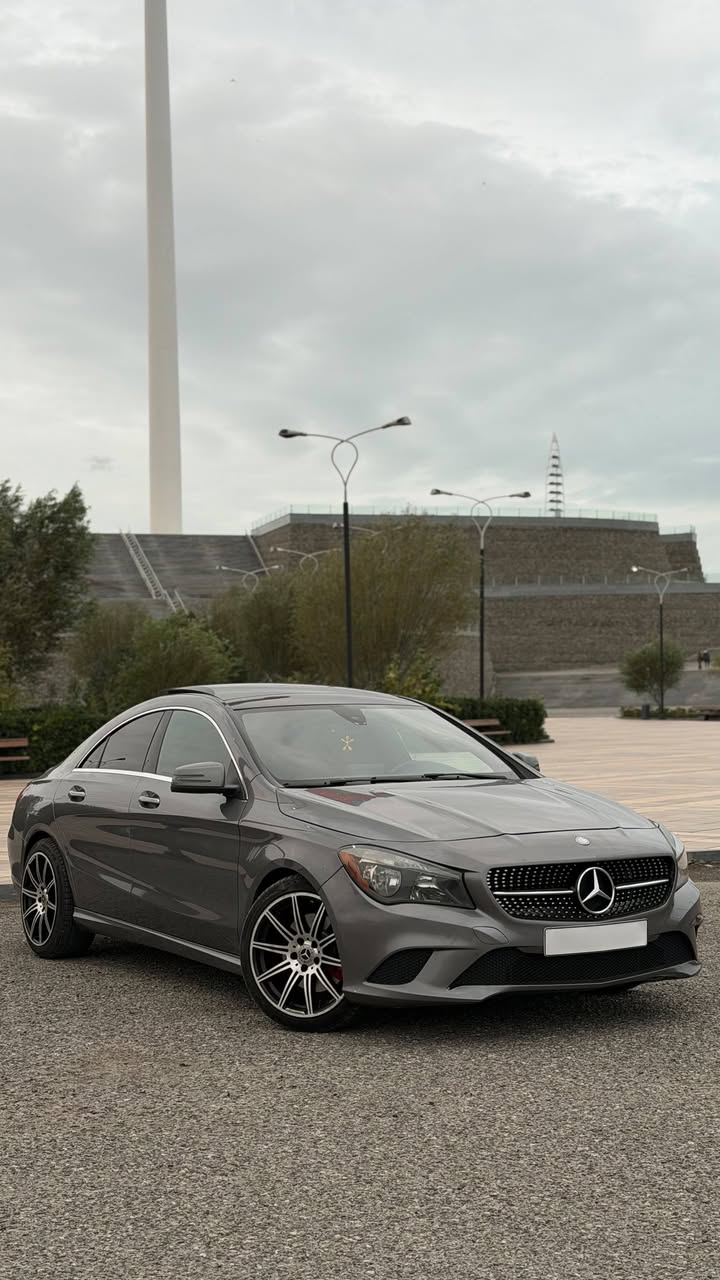 2005 Mercedes-Benz SL55 AMG