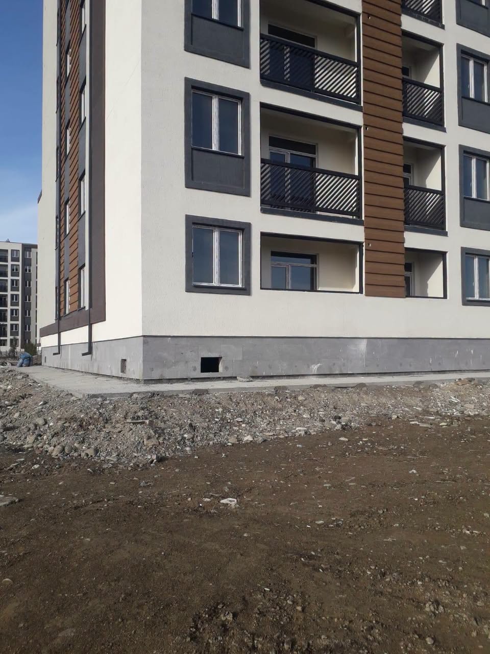 Продаётся 3-комнатная квартира, Тбилиси — $75,000