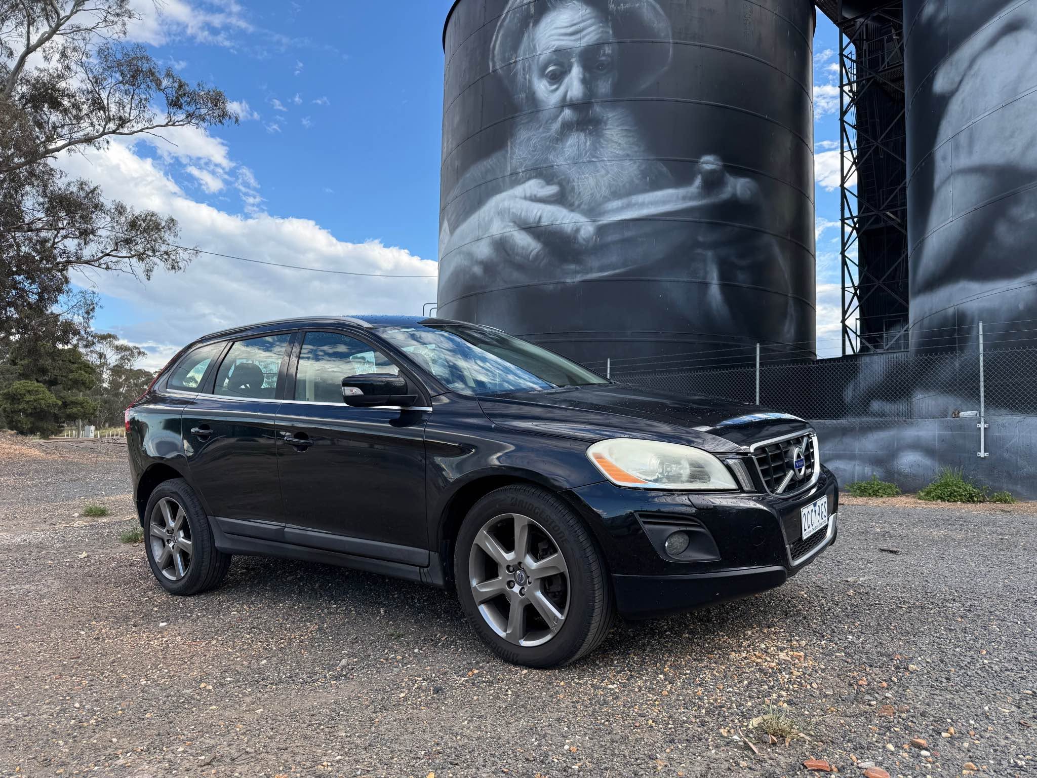 Продаётся Volvo 2010 года
