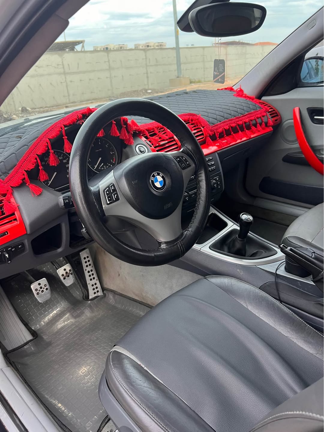 BMW 1 Series 2005