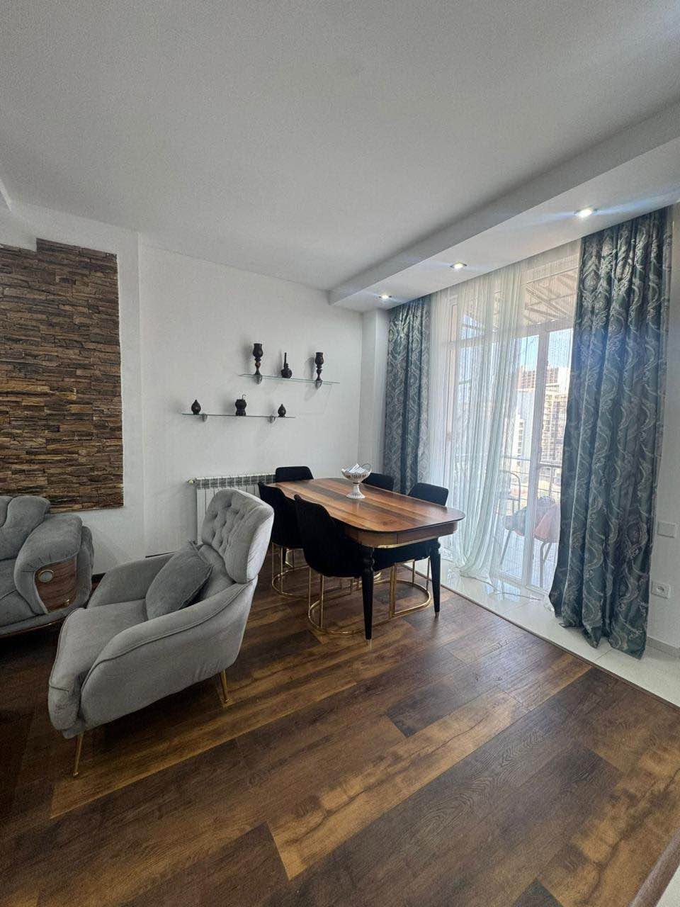 🏡 Продается 3-комнатная квартира в Батуми! 📍 — 165,000$