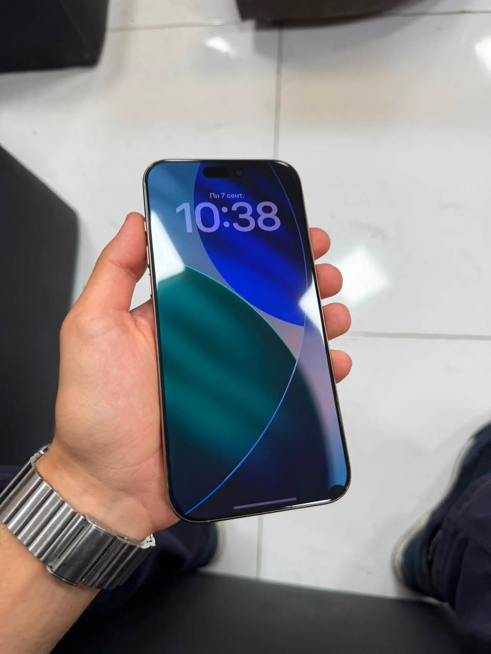 Iphone 16 Pro max Lriv Gorcaranayin — 190,000$