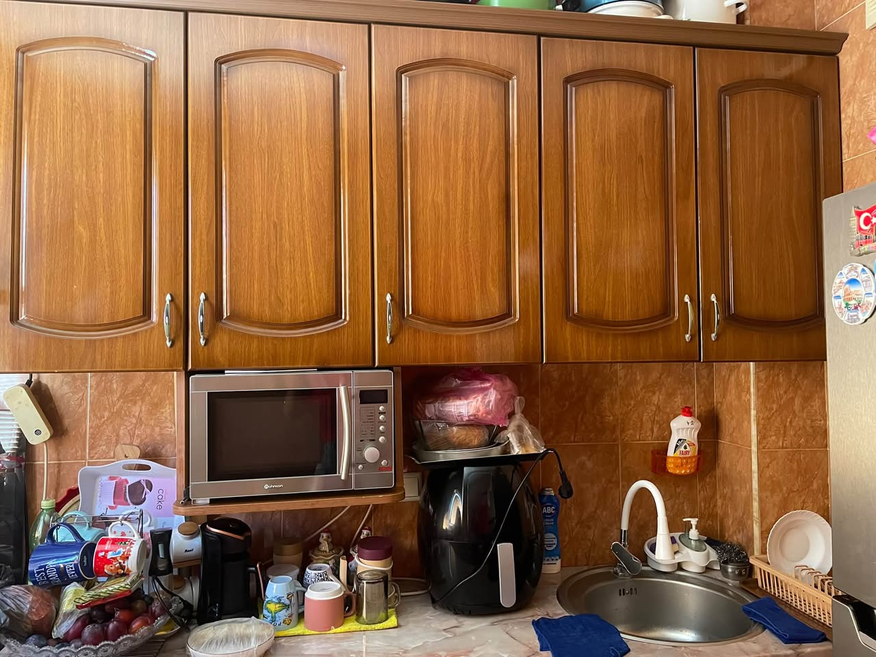 Mətbəx 2.14sm yaxşı vəziyyətdədir, qiyməti 700 lari