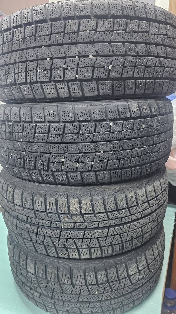 ზამთრის საბურავები 195/50 რ16 — 200₾