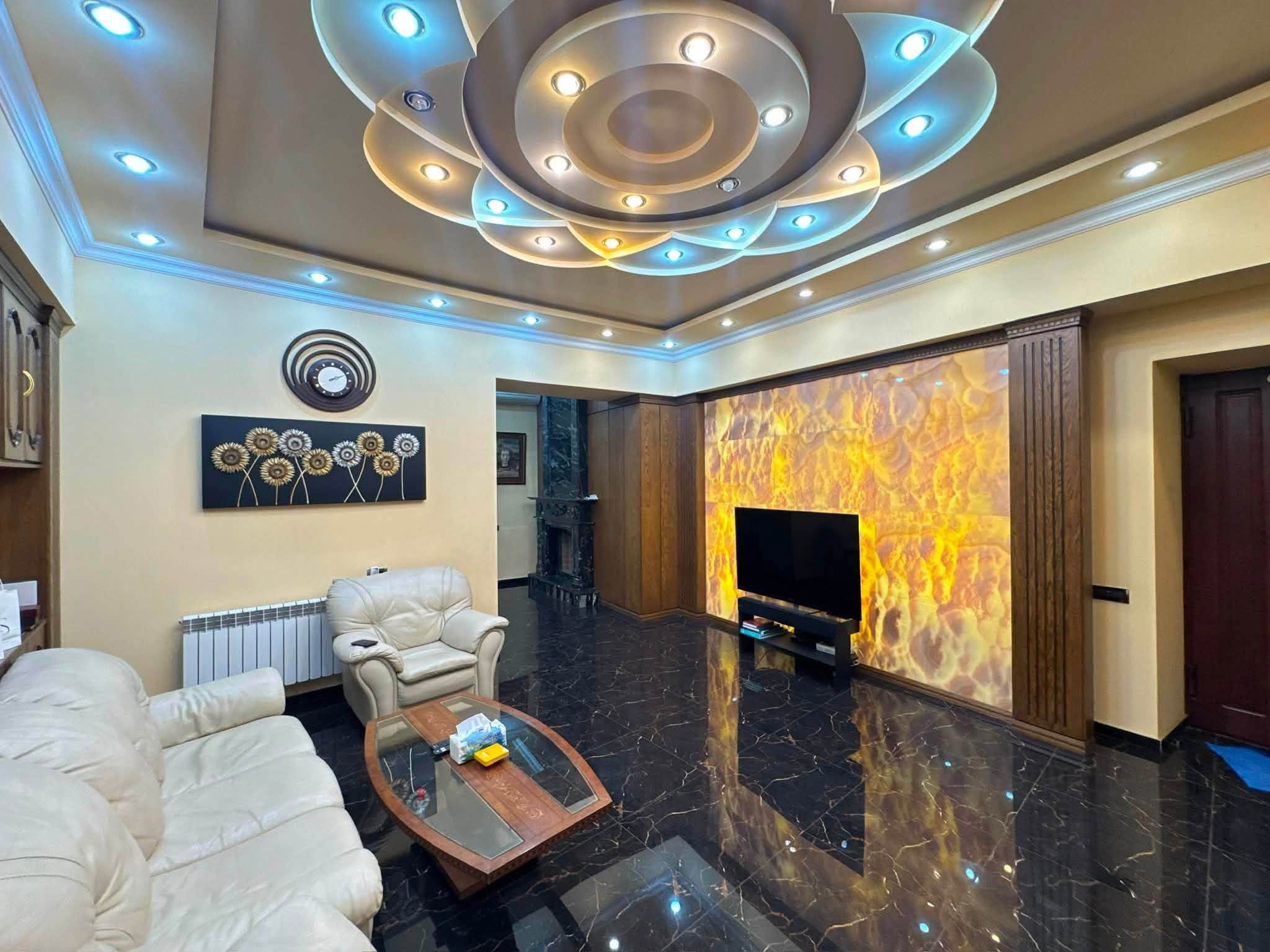 Продаётся 3-комнатная квартира, Ереван — $750,000