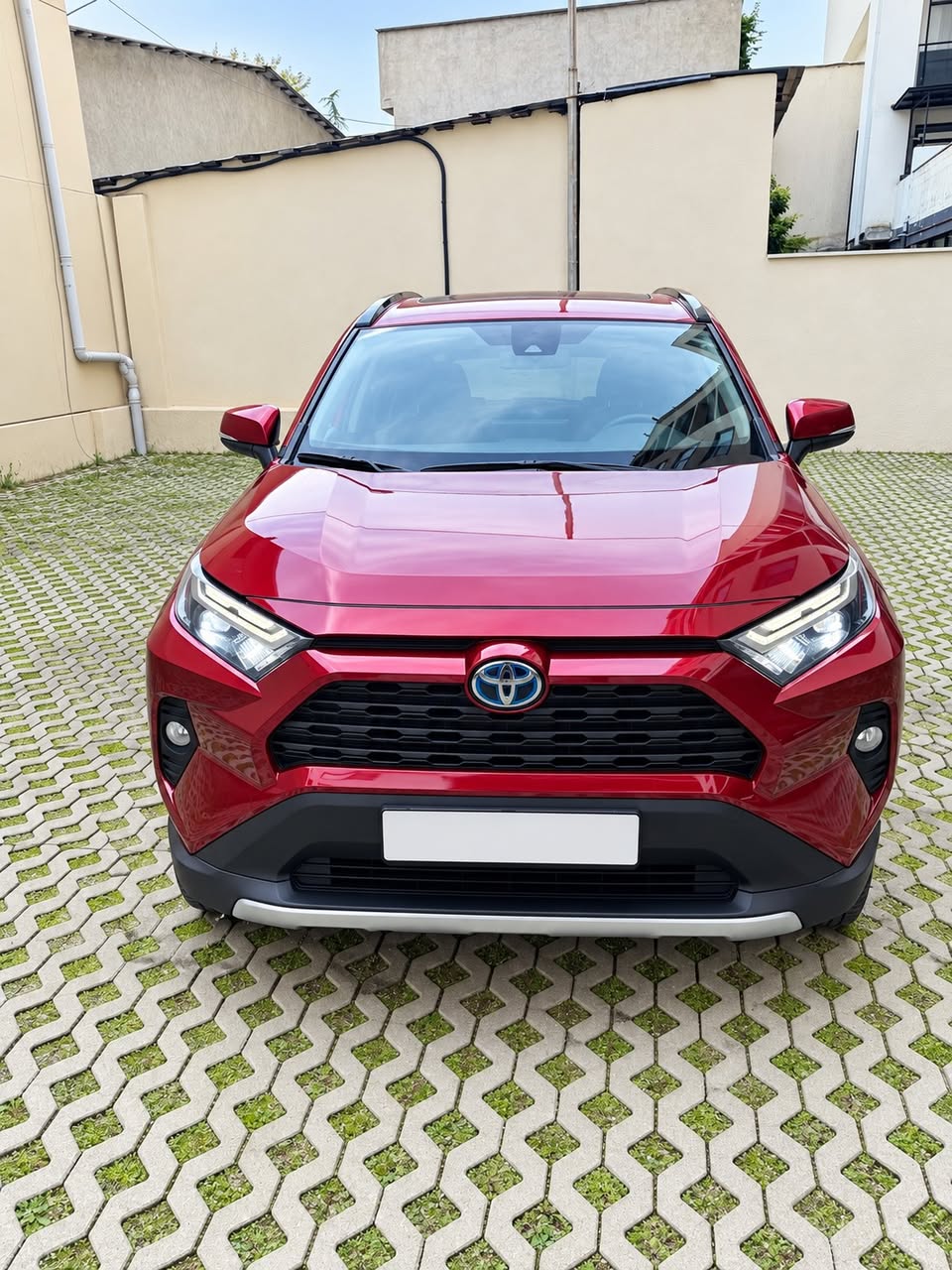 Toyota RAV4 Hybrid XLE 2022