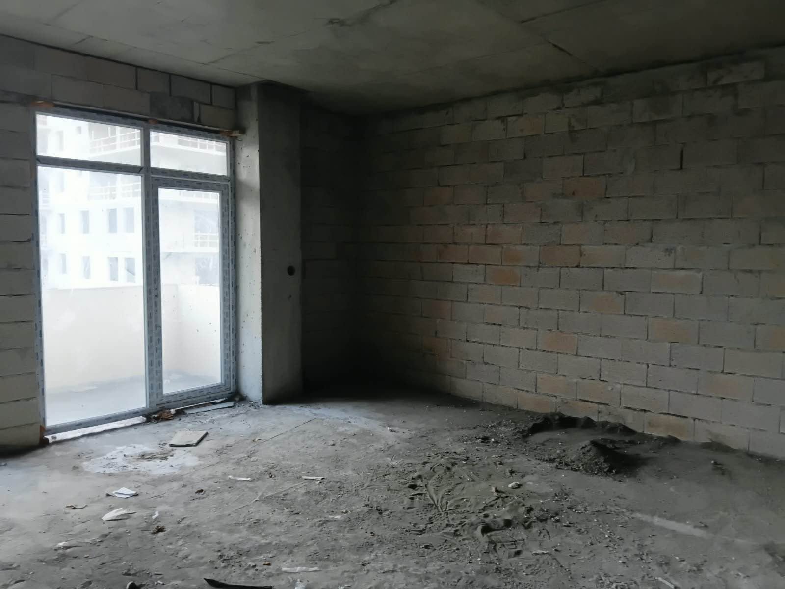 Վաճառվում է բնակարան, Բաթում — $83,000