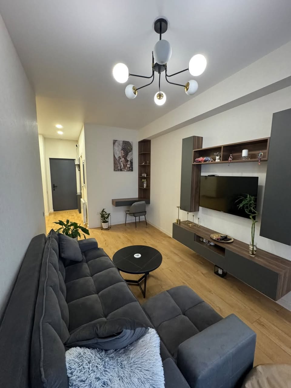 Сдается в аренду 2-комнатная квартира, Тбилиси — $750