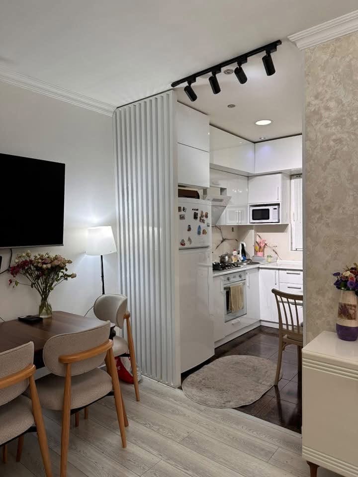 Satılır 3-otaqlı mənzil, Batumi — $100,000
