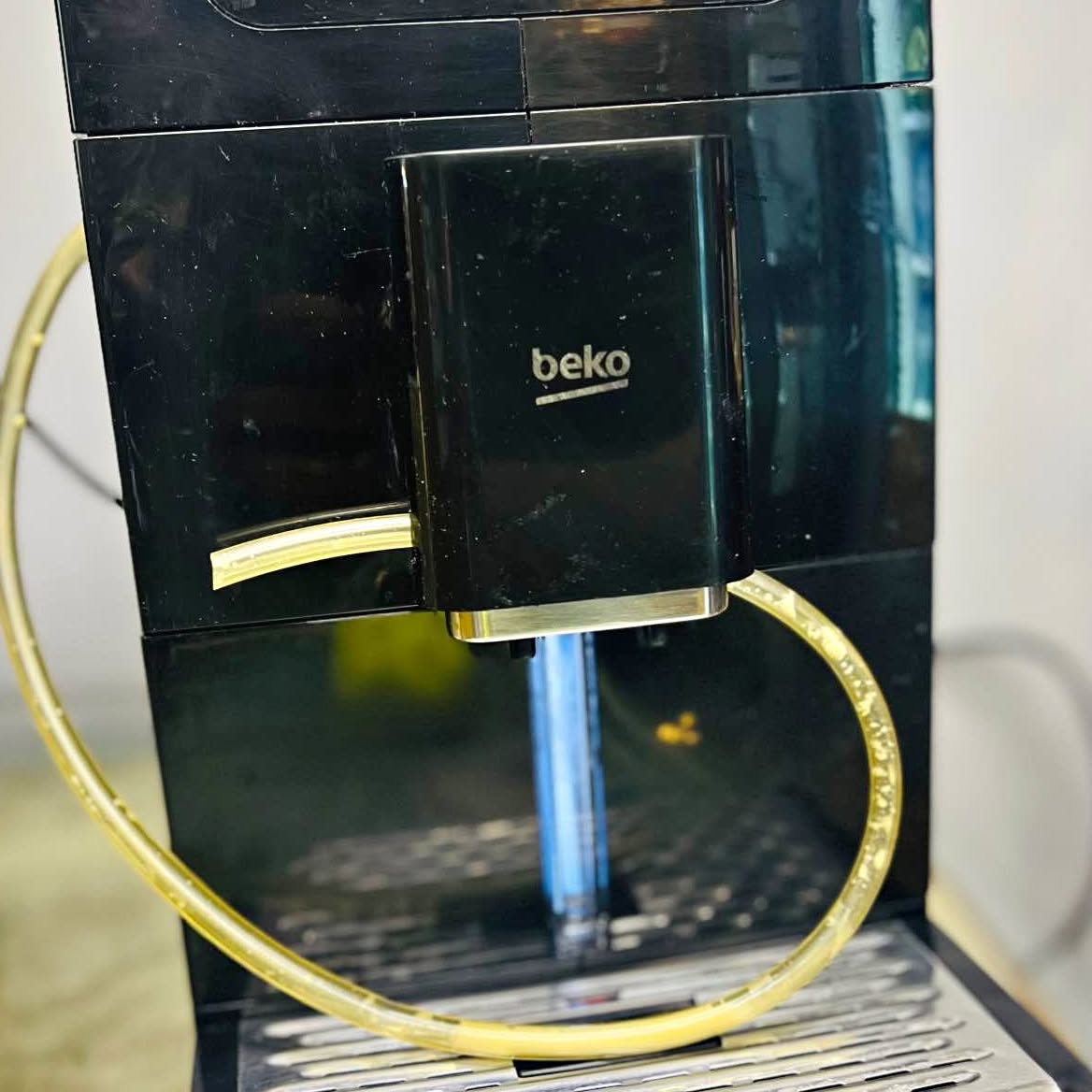 BEKO CEG7425B ყავის აპარატი