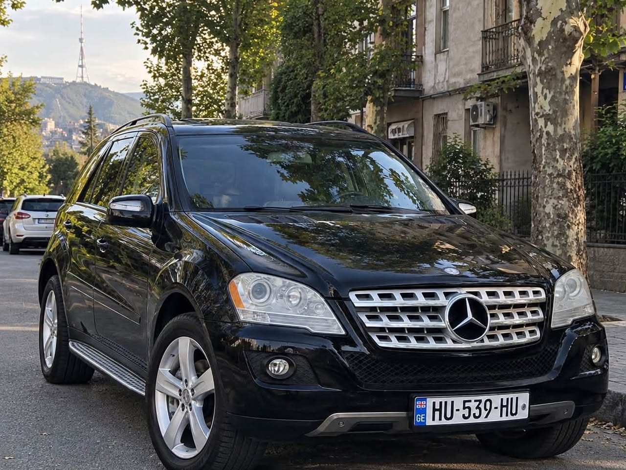 Mercedes-Benz ML 350 2009 — 7,700$