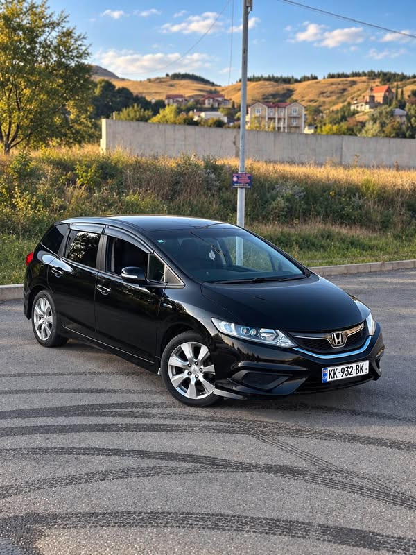 Honda Jade 2015