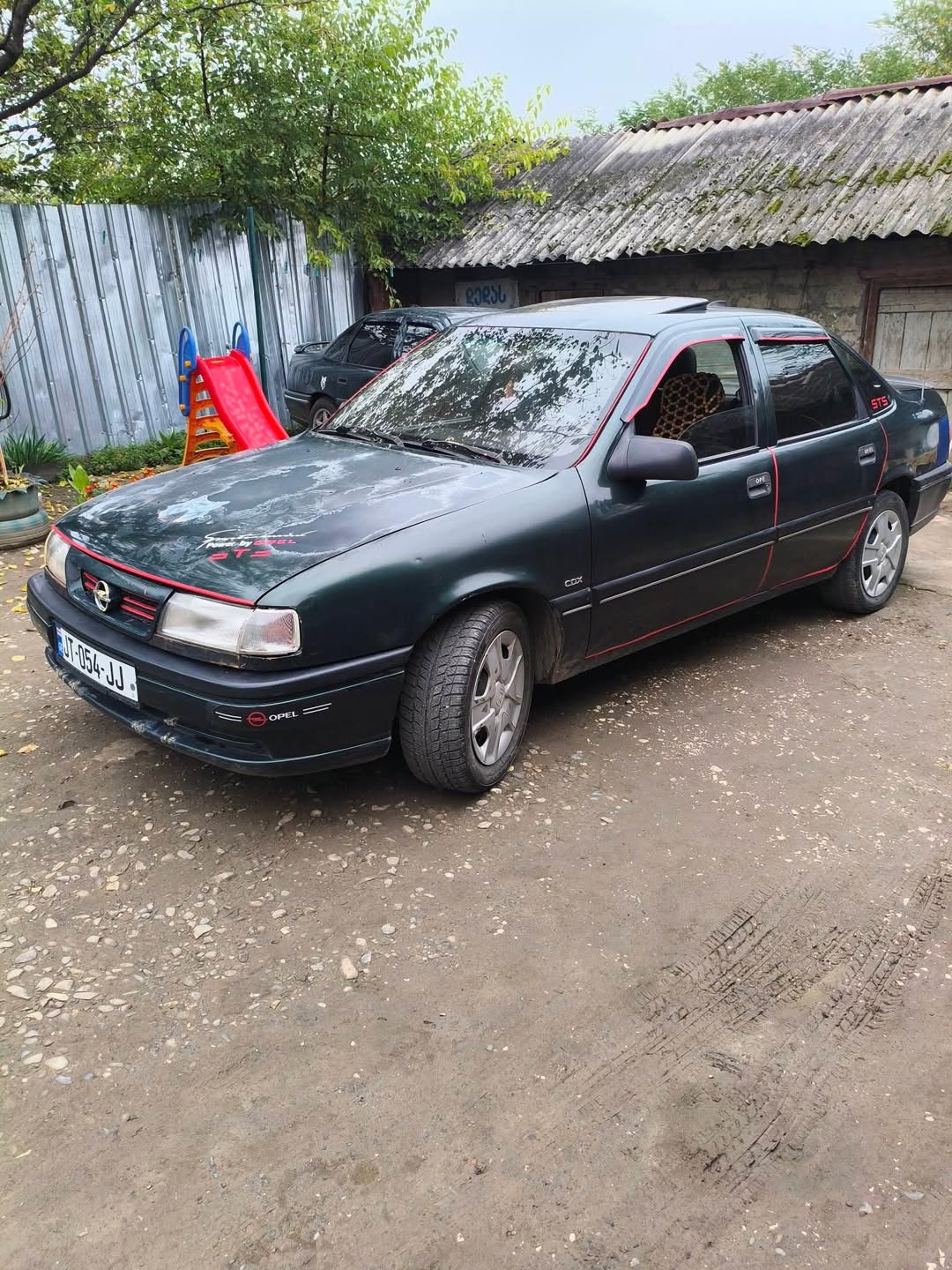 Satılık araç iyi durumdadır 1994 model — 3,000₾