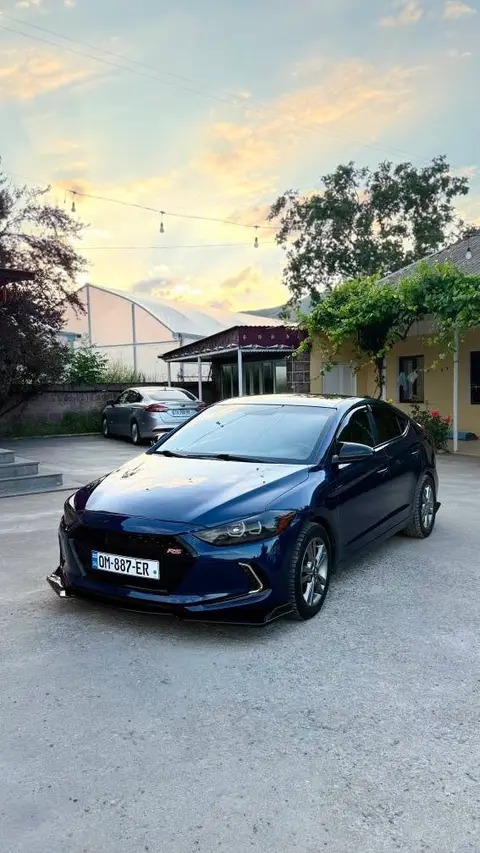 Hyundai Elantra 2016