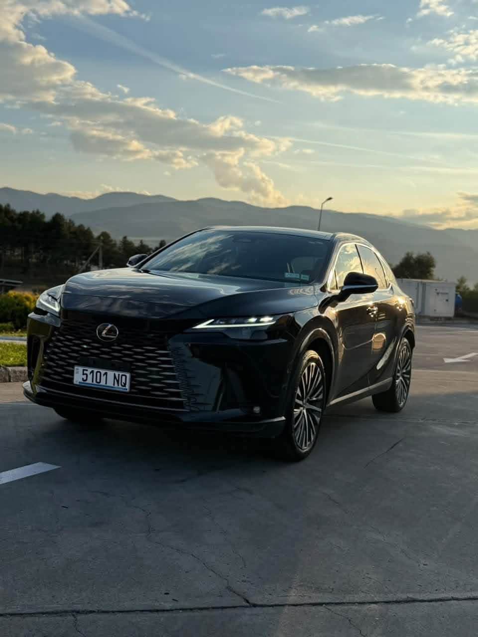 Lexus RX 2025