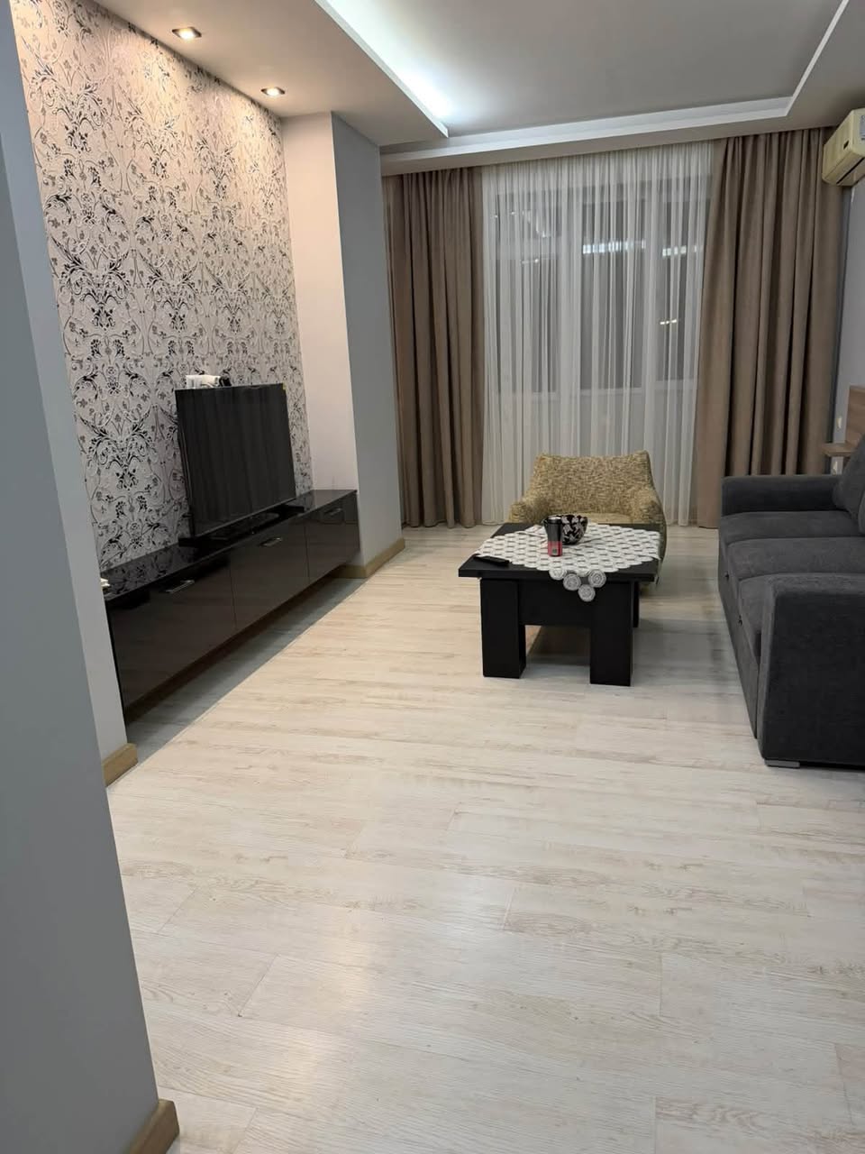 Сдаётся 2-комнатная квартира, Батуми — $750