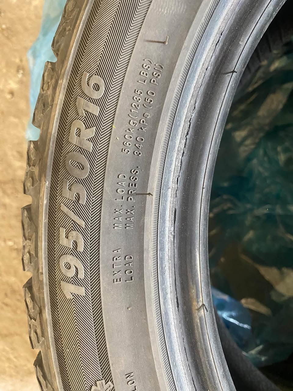 Անվադող 195/50 R16, 60%