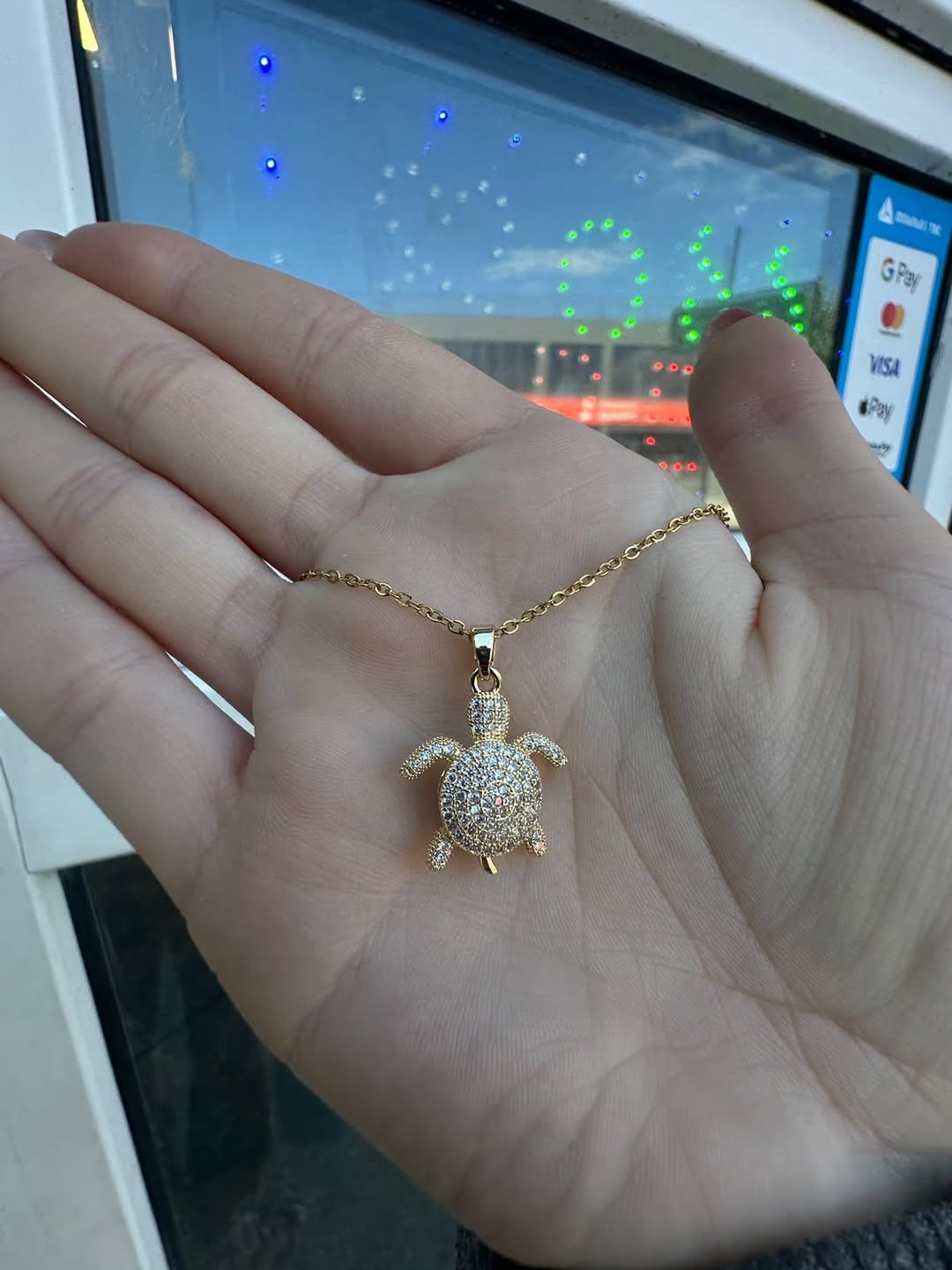 Alerji karşıtı kolye Kaspi'de