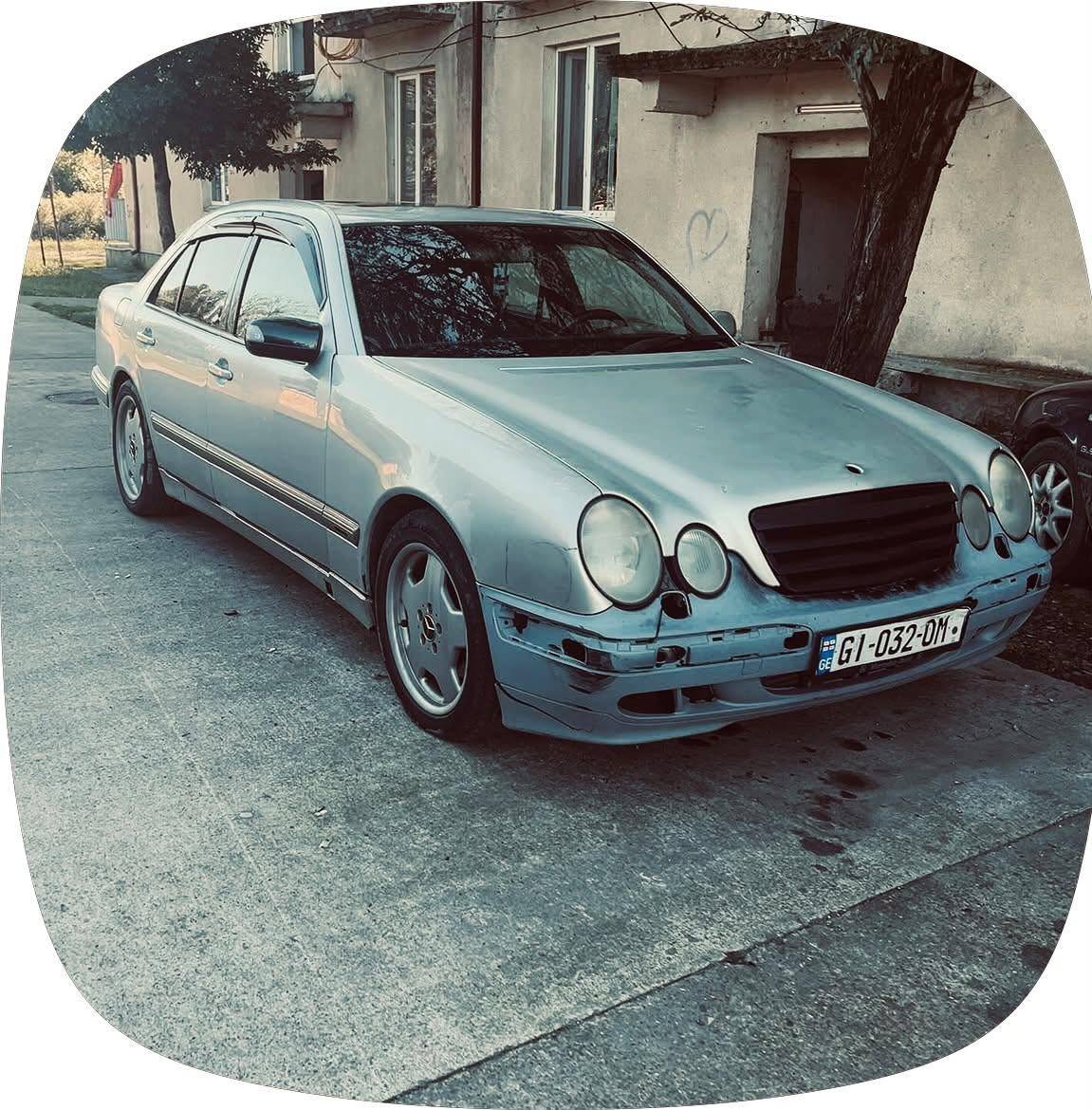 2500$ fiyatında 2000 model 3.2 CDI el arabası satılık