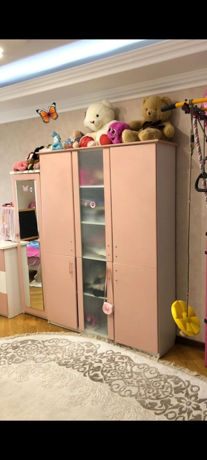 Furniture — 100₼