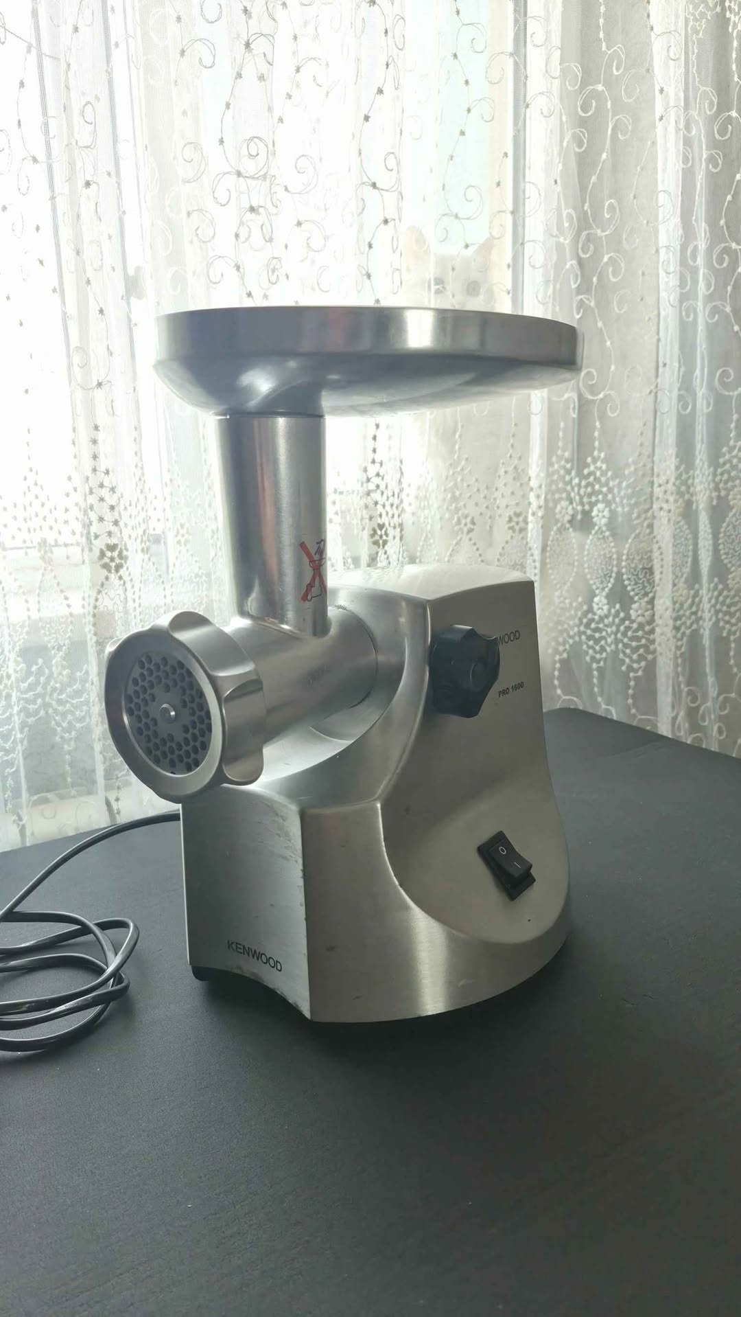 Kenwood PRO 1600 ətçəkən