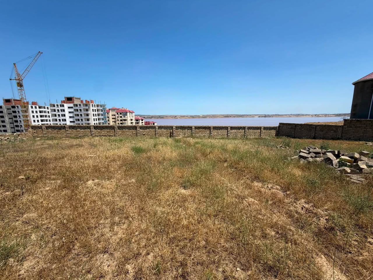 Torpaq sahəsi, Bakı