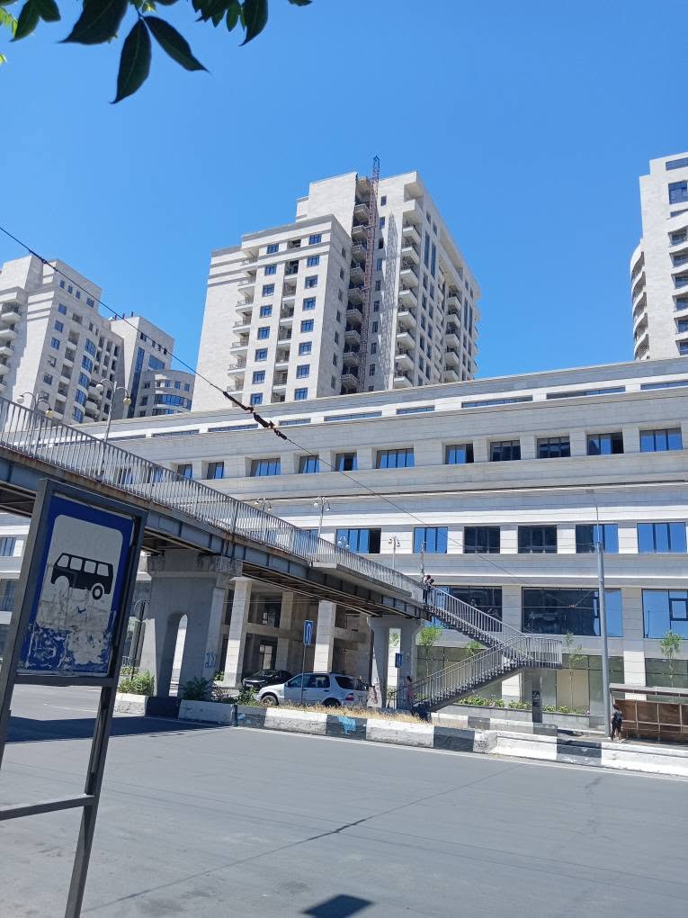 Satılır 2-otaqlı mənzil, İrəvan — $280,000