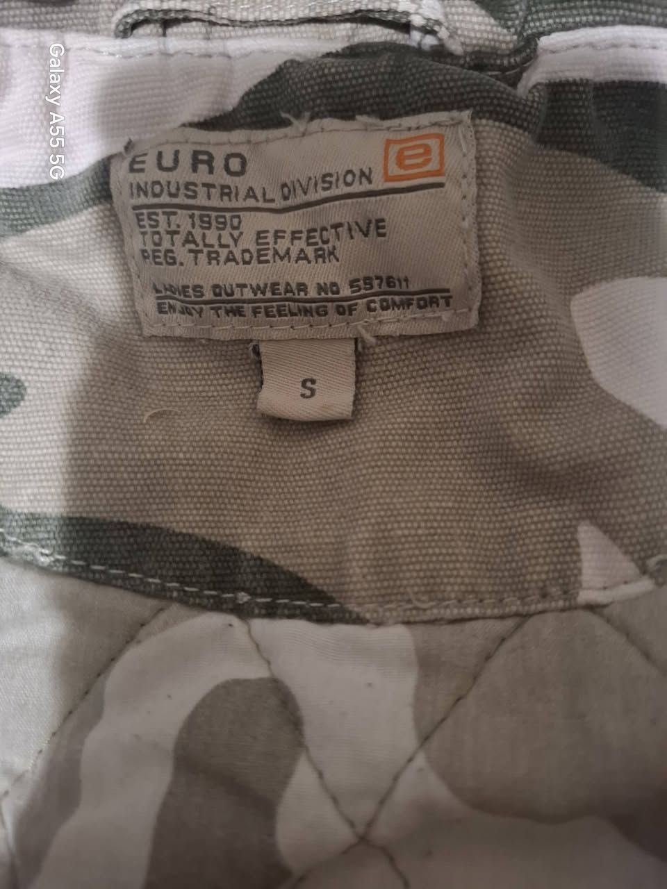 Yaxşı vəziyyətdə, cəmi iki dəfə geyinilən 30