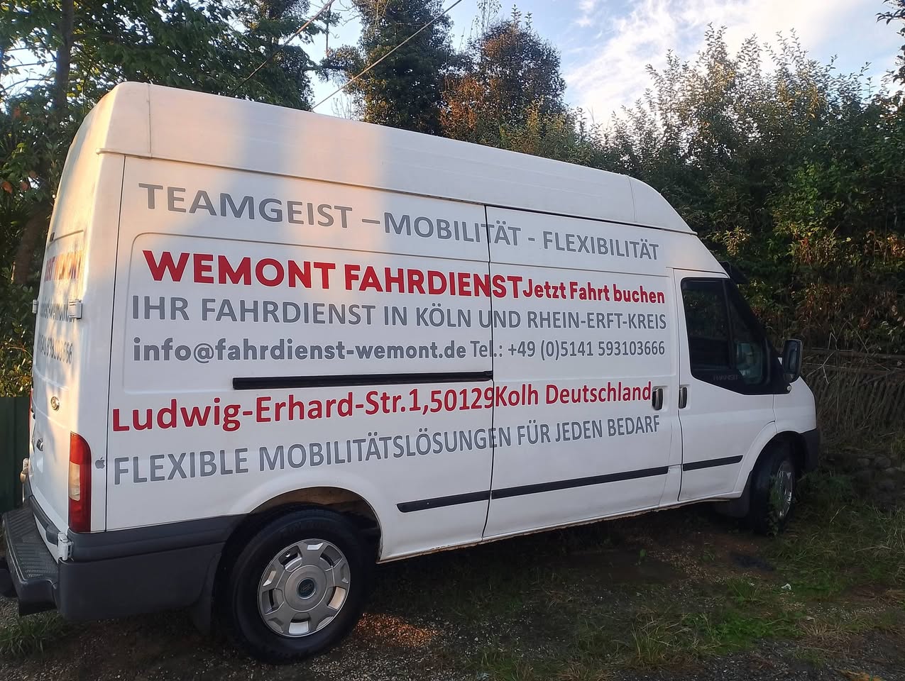 Ford Transit 2009 — 8,500$