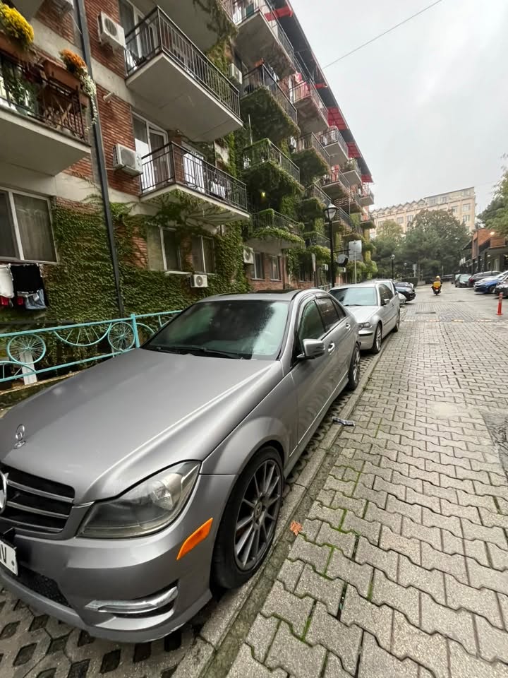 იყიდება 2014წ 3.5v6 სპორტ პაკეტი 4x4 — 6,800$