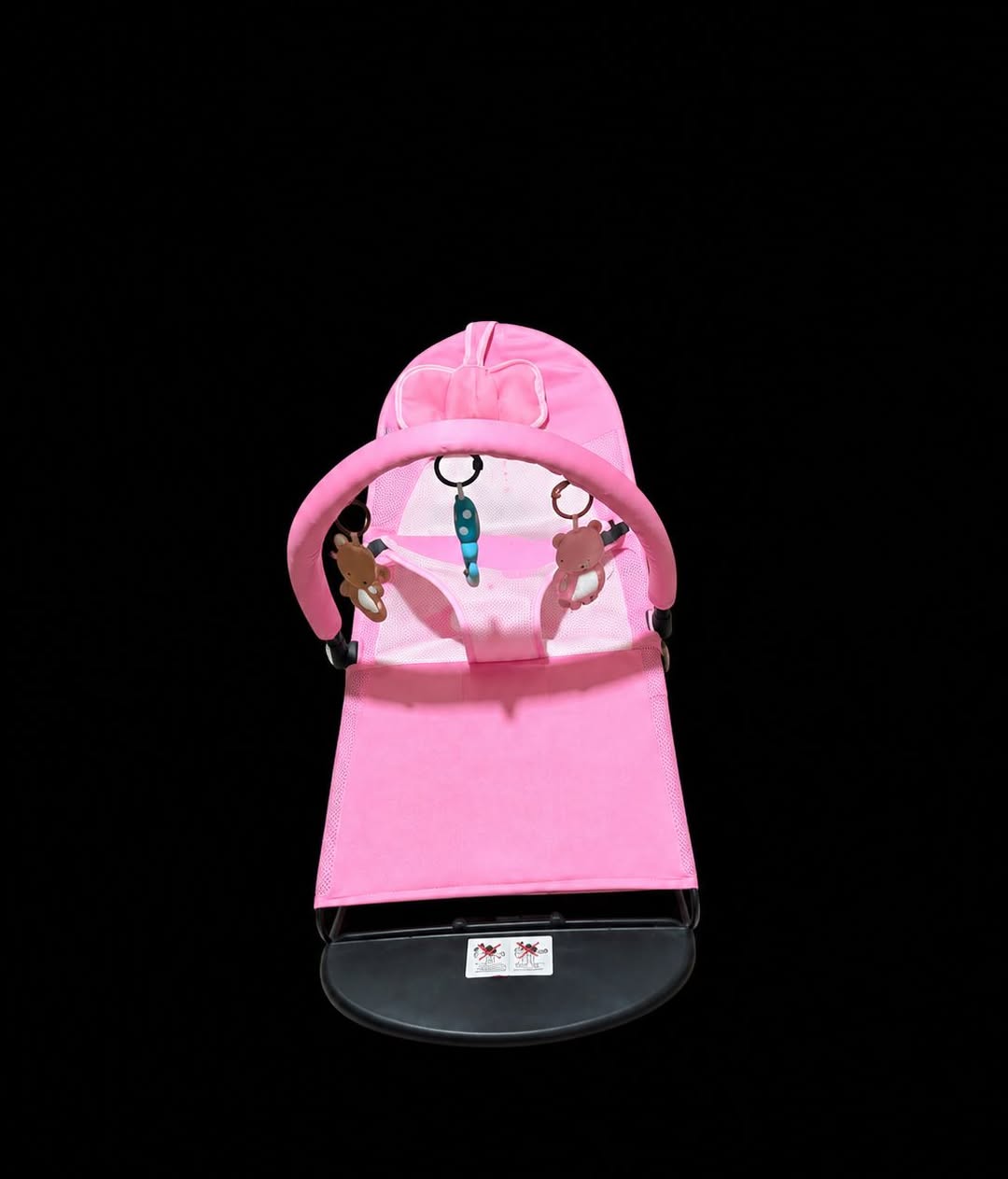 Pembe bebek sallanır, sıfır