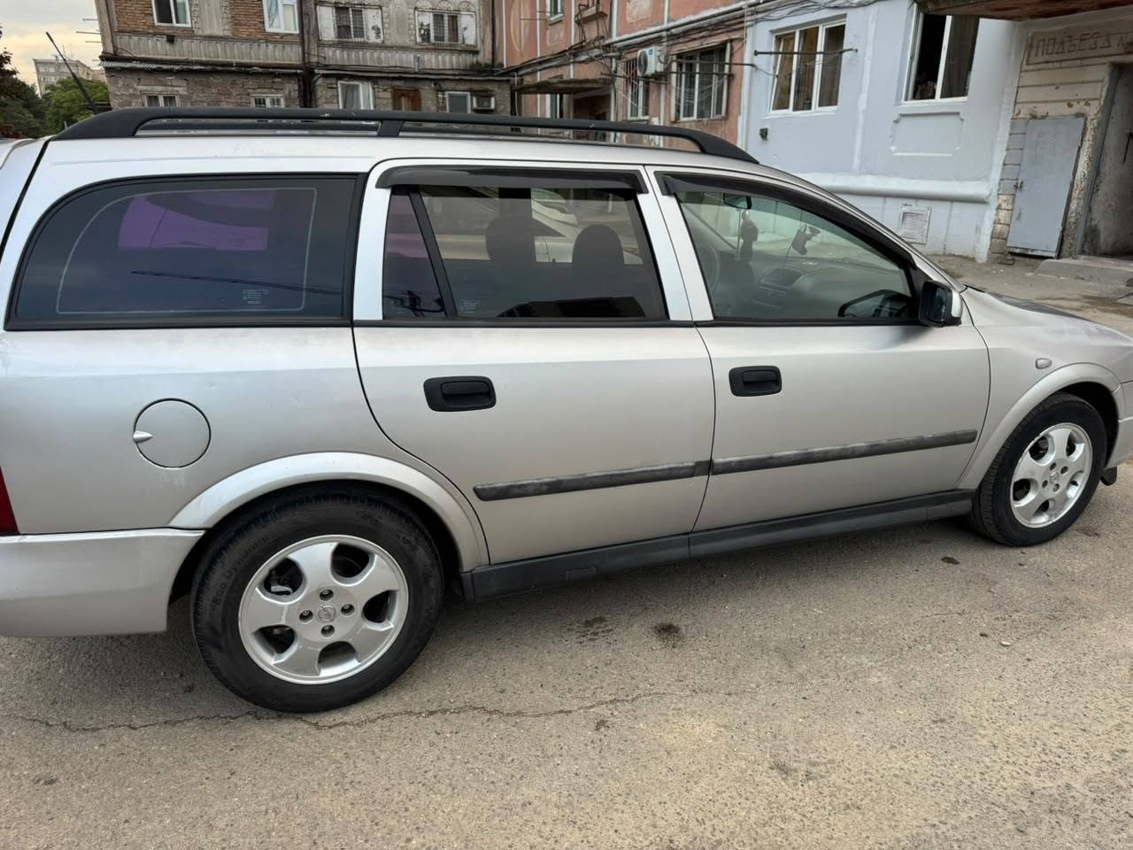 Texatmotru 1999 — 2,800₾