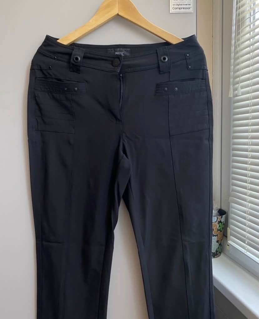 Black trousers, size 42