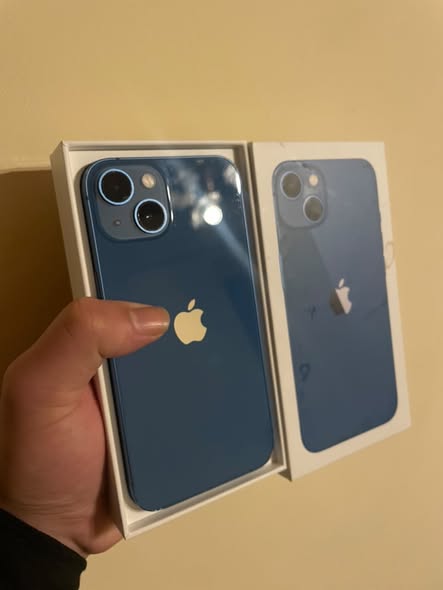 iPhone 13, ლურჯი