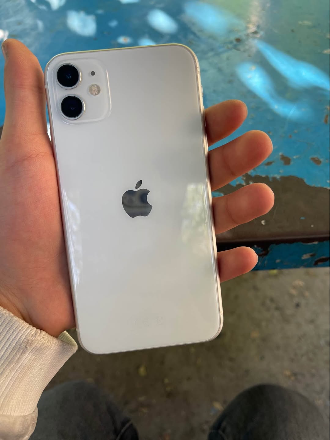 iPhone 11 64GB, 100% battery