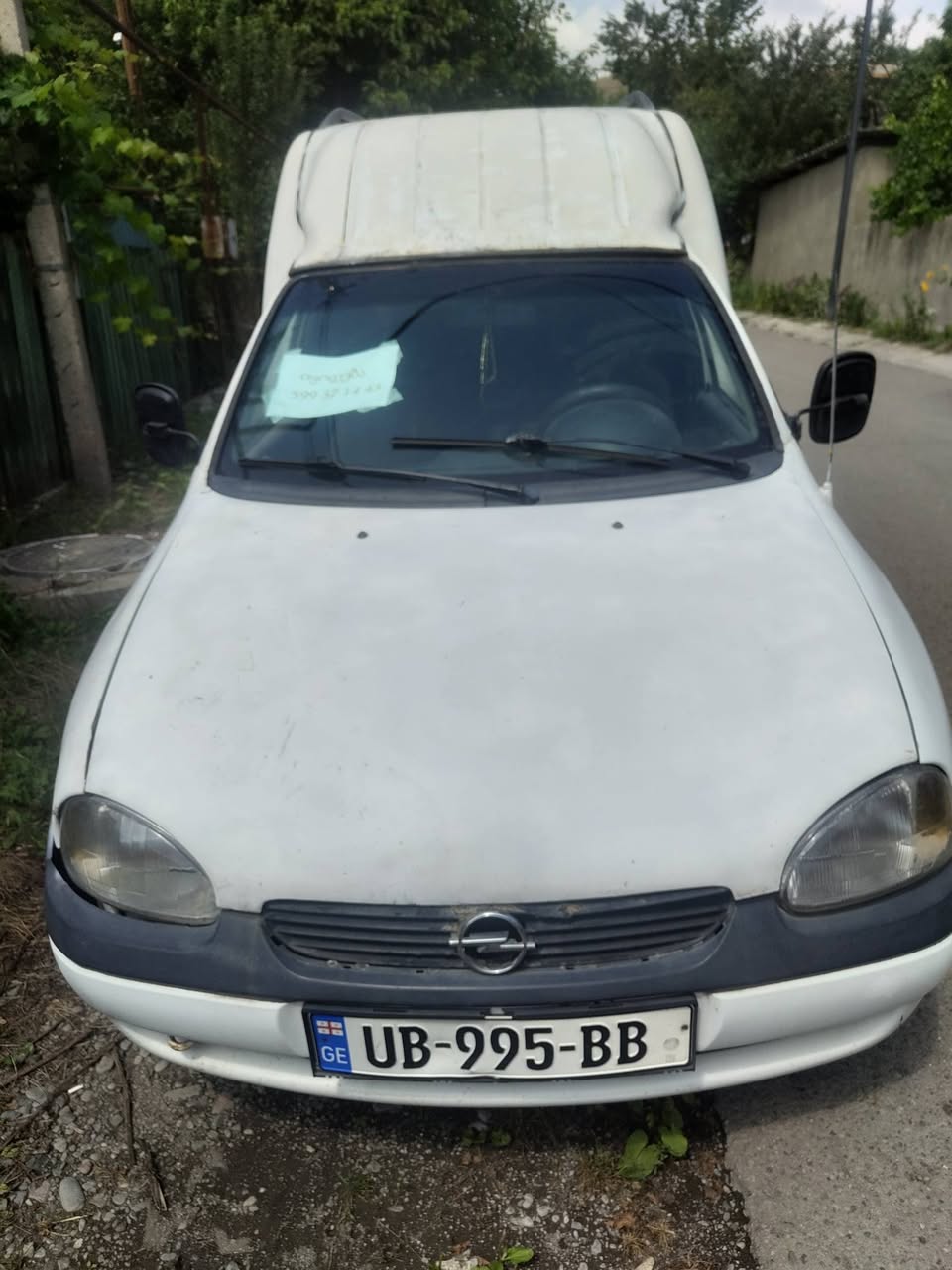 Ahaltsihe'de satılık. Teknik muayene yapılmıştır. — 1,500$