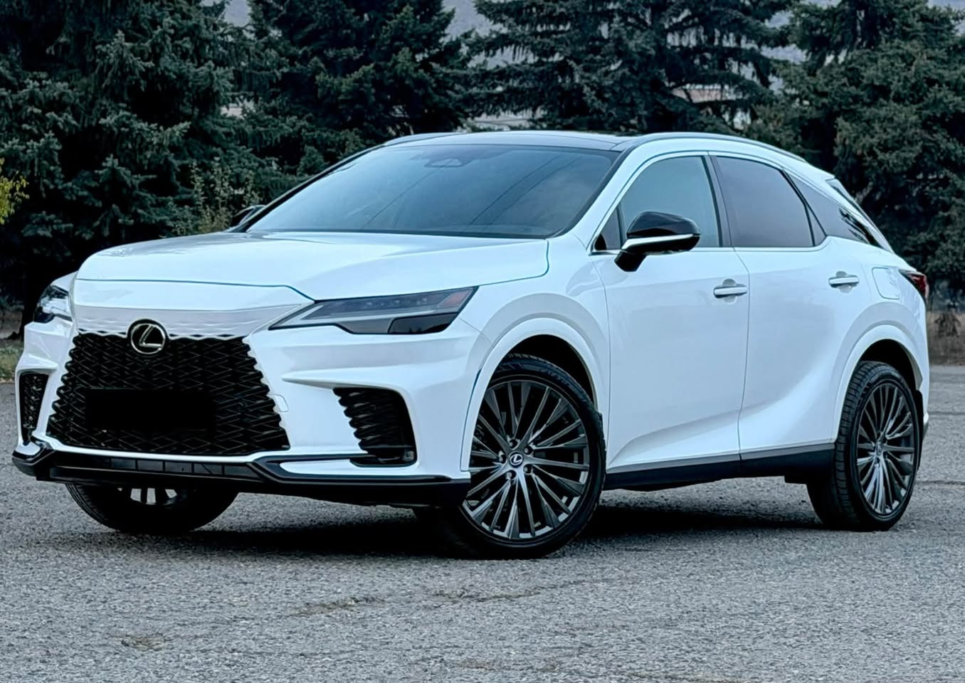 Lexus RX 350h 2023 — 59,500$
