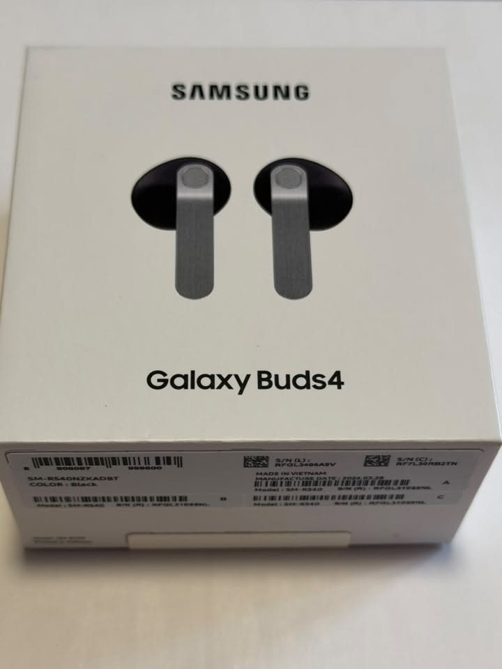 Satılır Samsung Galaxy Buds 3 (Qara — 350₾