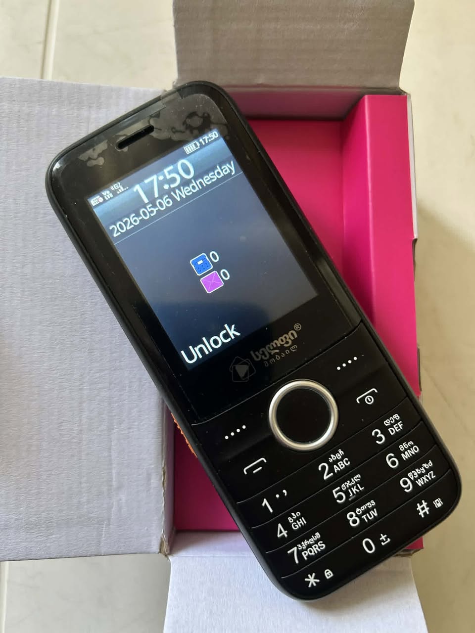 Satılır mobil telefon, yalnız selfi üçün işləyir — 50₾
