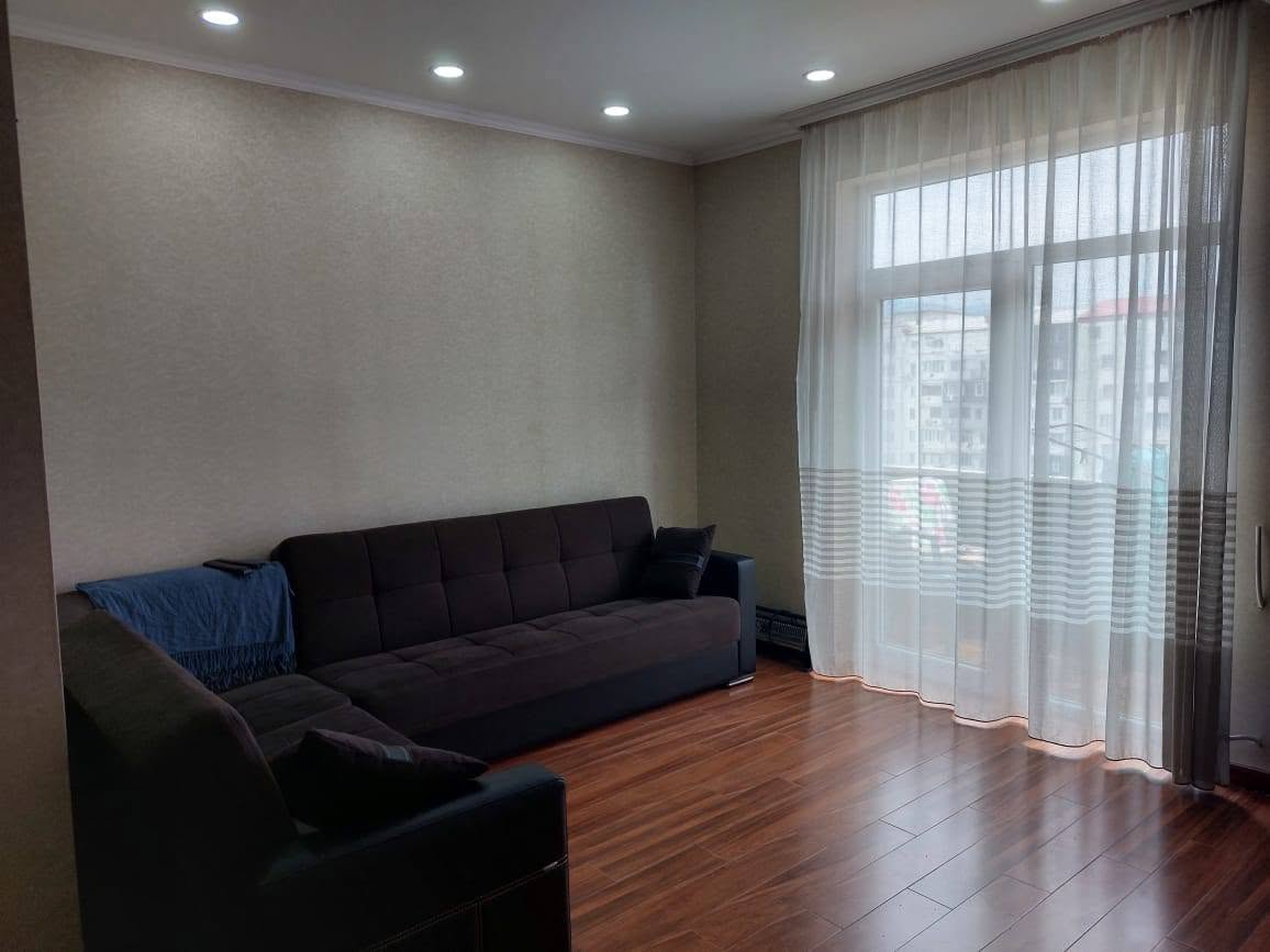 2 yatak odalı daire satılık: 60m² - 85,000$