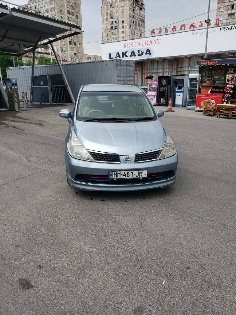 2005 model Nissan Tida Latio satılık