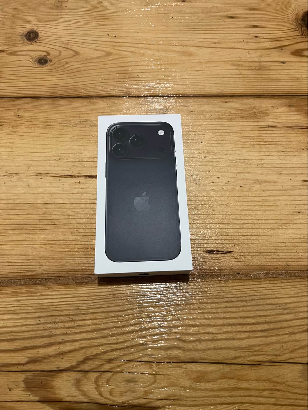 iPhone 18 Pro 256 GB, eSIM, yeni