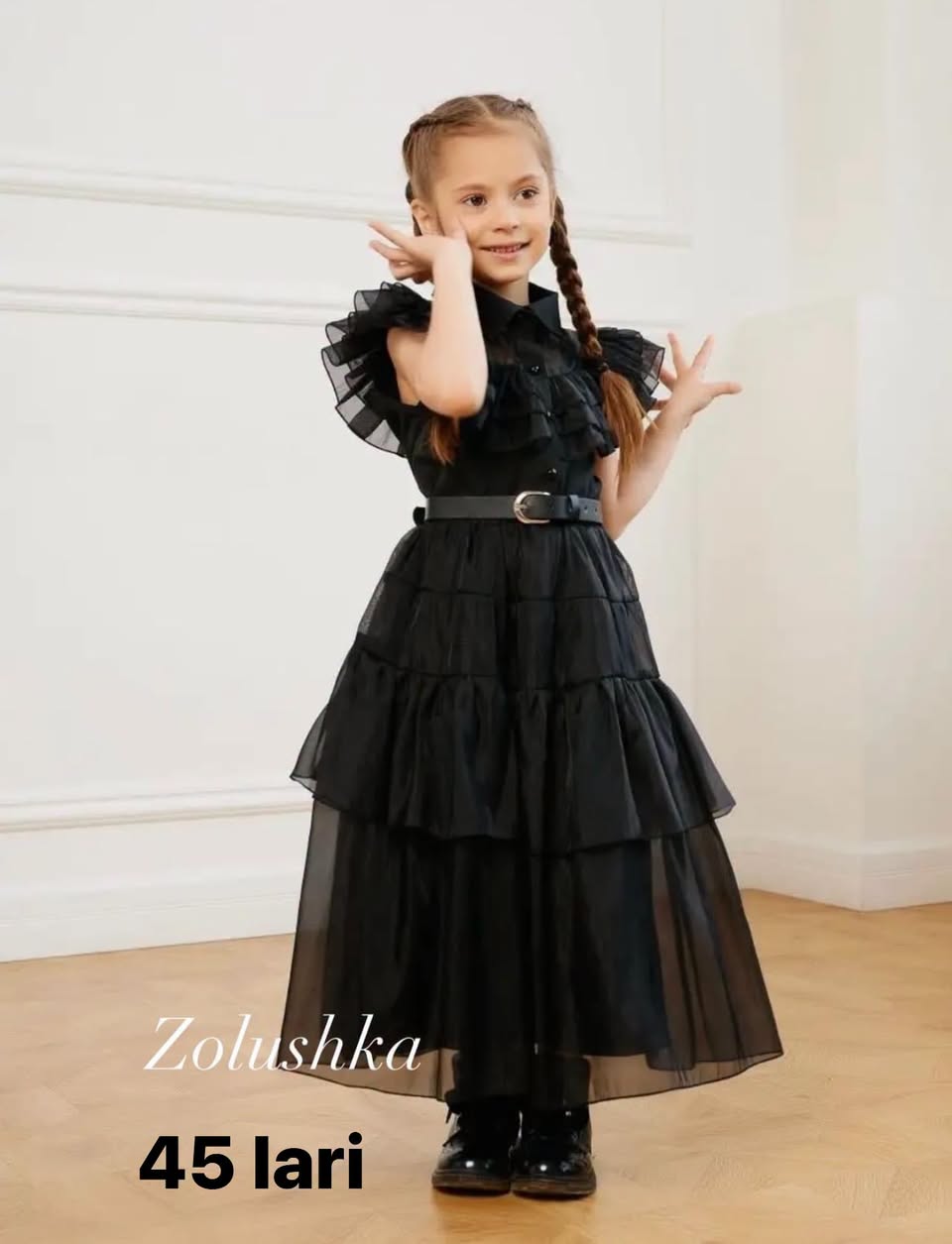 ბავშვის შავი კაბა Zolushka