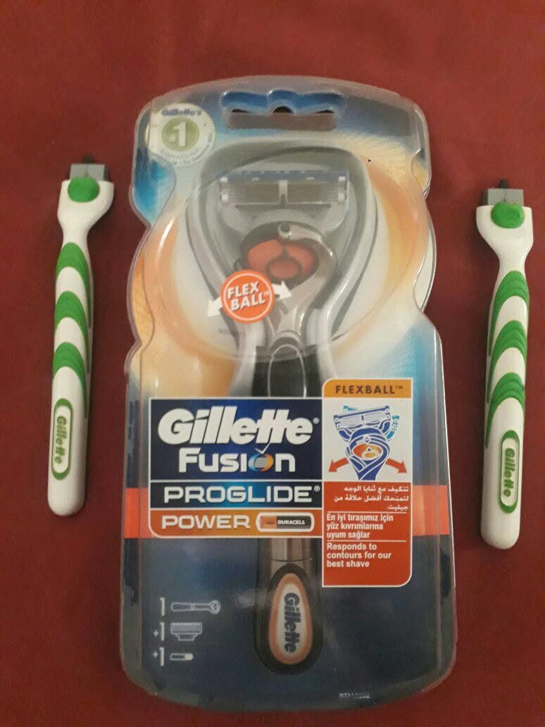 Gillette Fusion ProGlide Power, სამი ერთად