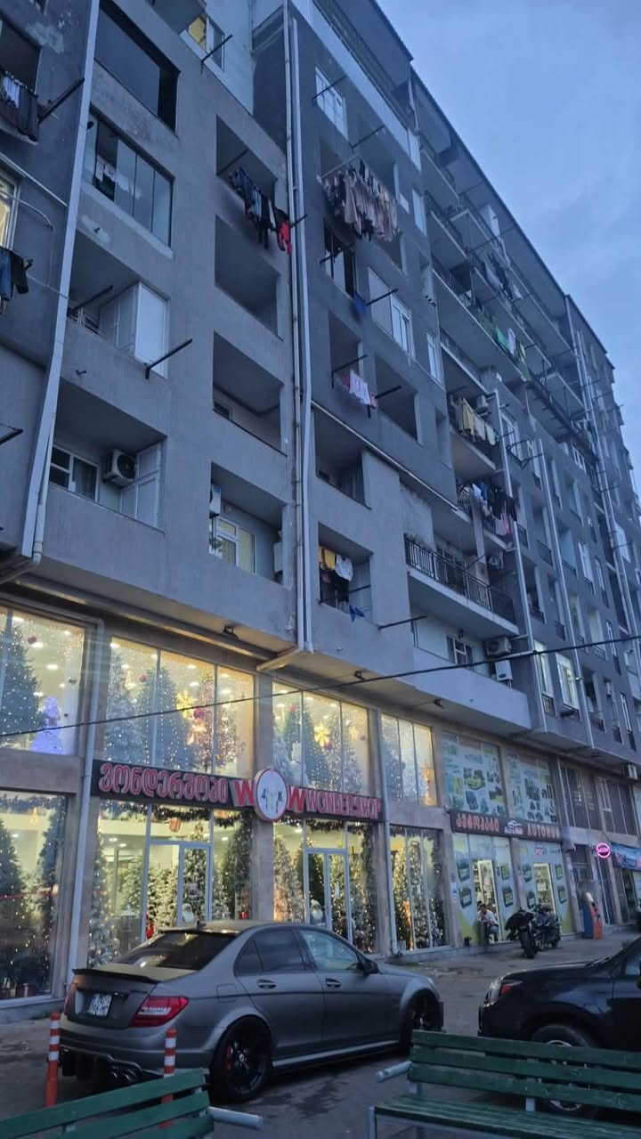 Продаётся 1-комнатная квартира, Батуми