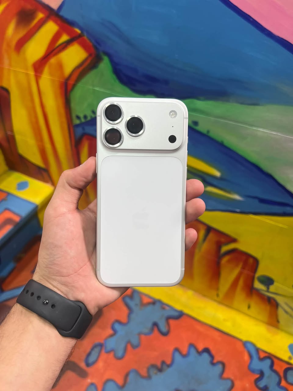 iPhone 17 Pro Max, pil 100%