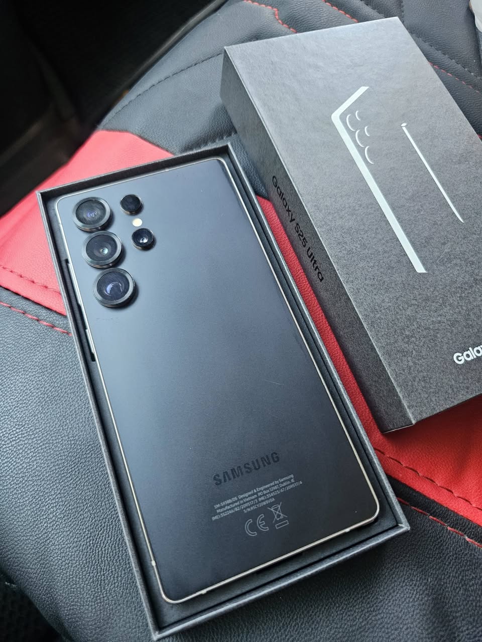 Samsung Galaxy S25 Ultra, mükemmel durumdadır