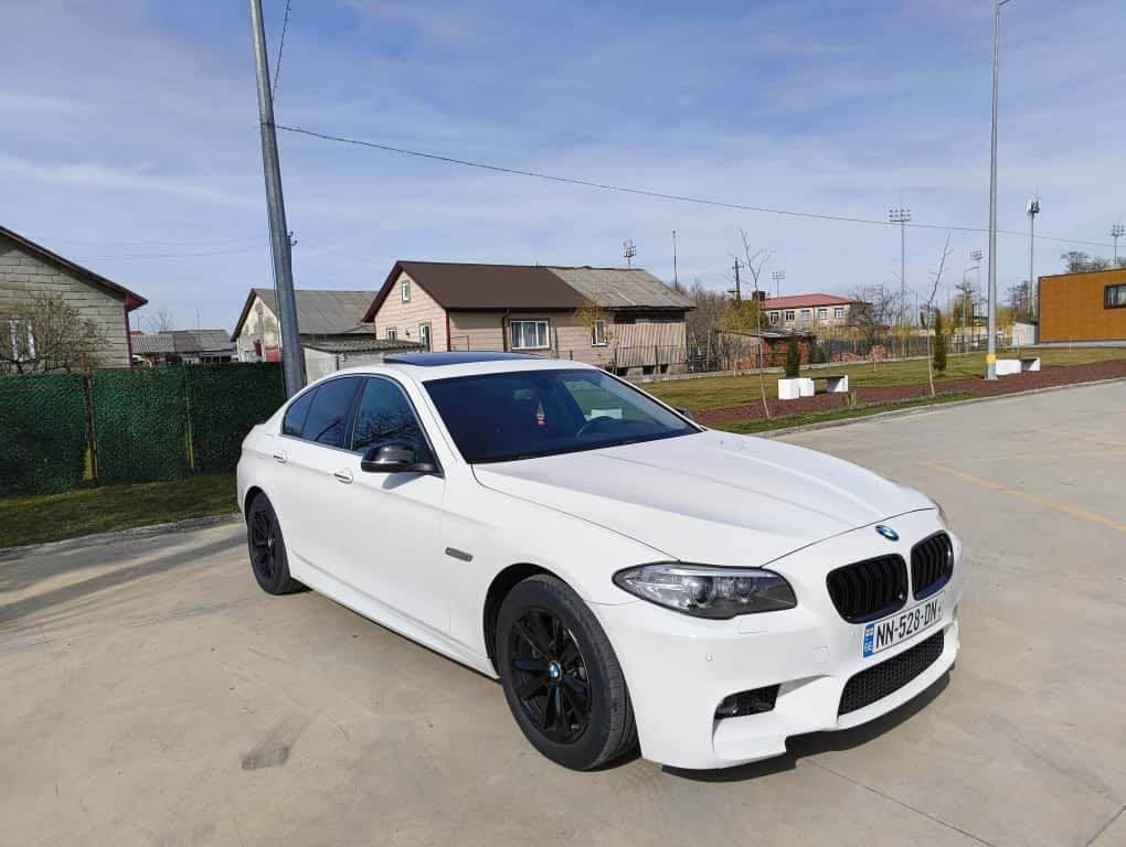 The car costs 9,500$