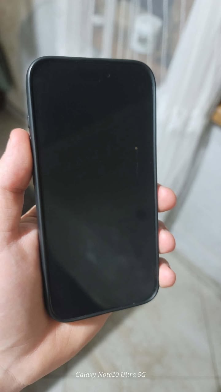 Տեղակայում Բաթում iPhone 15 pro 128GB